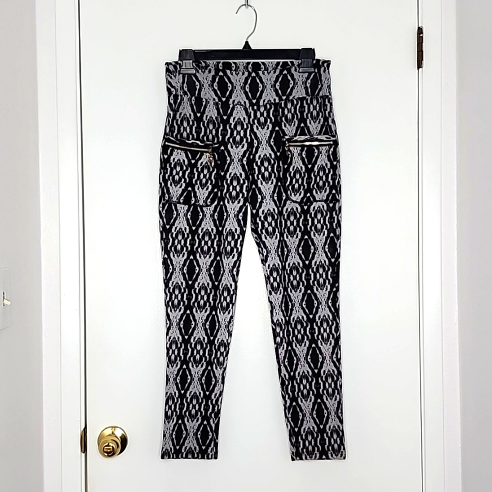 Snakeskin print pants